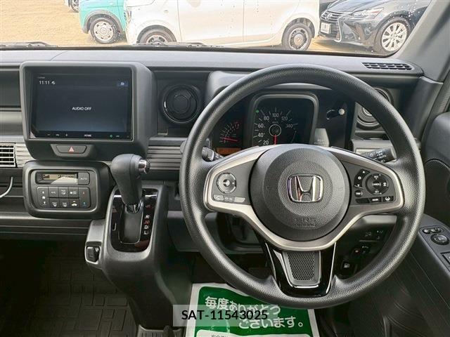 Honda N-VAN 2024-05 7618995-21