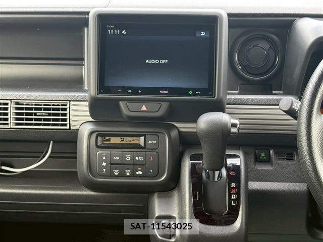 Honda N-VAN 2024-05 7618995-22