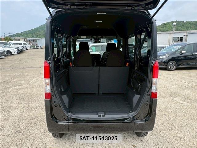Honda N-VAN 2024-05 7618995-6