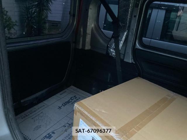 Honda N-VAN 2018-10 7726866-12
