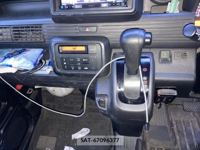 Honda N-VAN 2018-10 7726866-19
