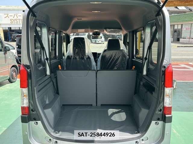 Honda N-VAN 2026-04 7726858-9