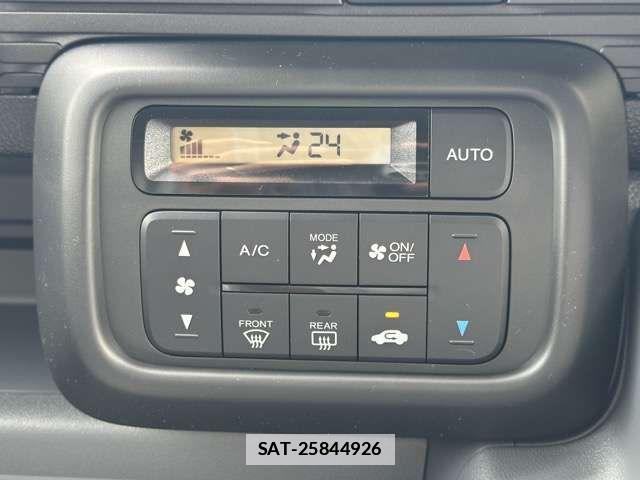 Honda N-VAN 2026-04 7726858-17