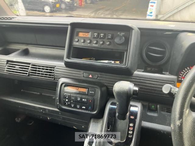 Honda N-VAN 2018-10 7878580-11