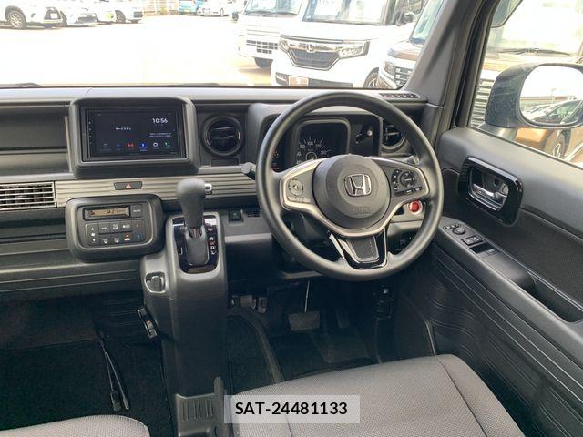 Honda N-VAN 2024-10 7878577-11