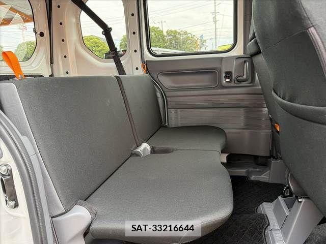 Honda N-VAN 2022-07 7963156-15
