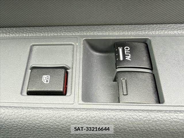 Honda N-VAN 2022-07 7963156-26
