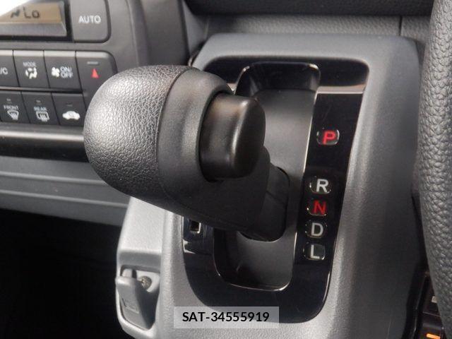 Honda N-VAN 2019-04 7963157-11