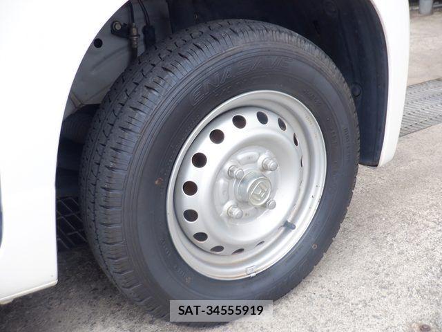 Honda N-VAN 2019-04 7963157-18