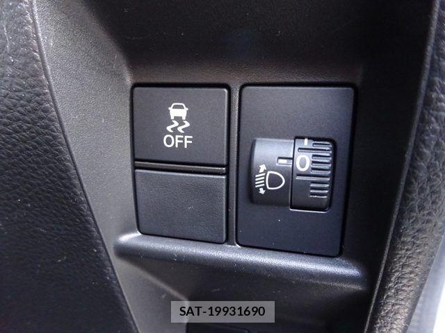 Honda N-VAN 2019-02 7980445-11