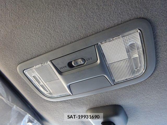 Honda N-VAN 2019-02 7980445-21