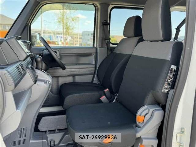 Honda N-VAN 2021-06 7980444-16