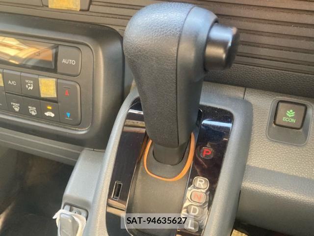 Honda N-VAN 2020-11 8037425-14