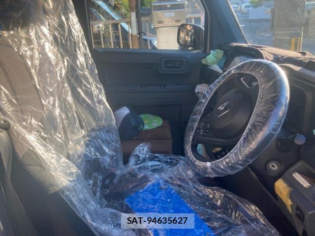 Honda N-VAN 2020-11 8037425-6