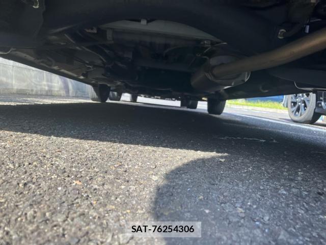 Honda N-VAN 2019-10 8037428-13