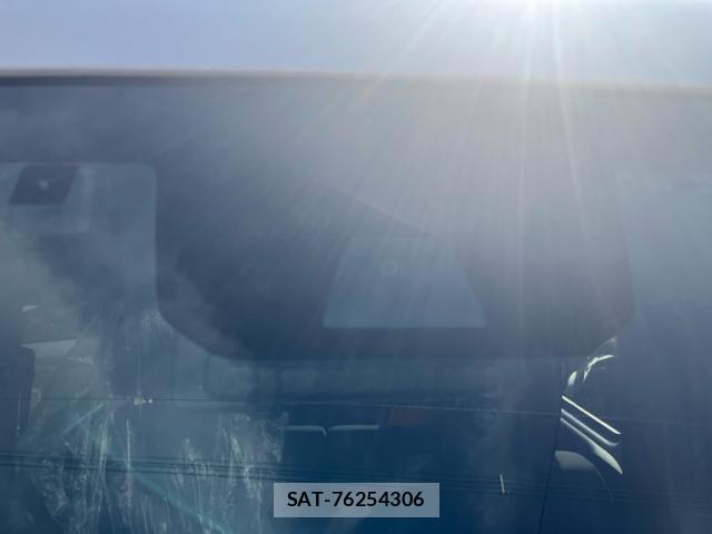 Honda N-VAN 2019-10 8037428-23