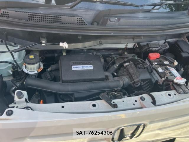 Honda N-VAN 2019-10 8037428-24