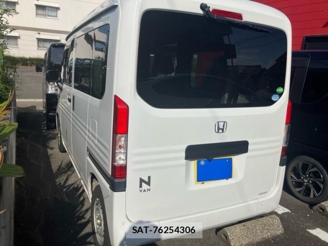 Honda N-VAN 2019-10 8037428-2