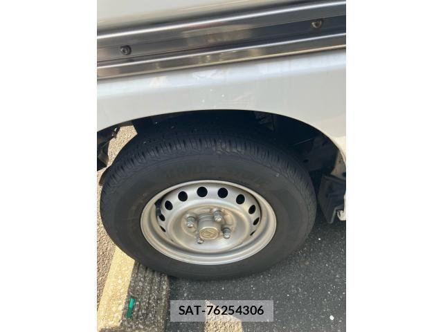 Honda N-VAN 2019-10 8037428-6
