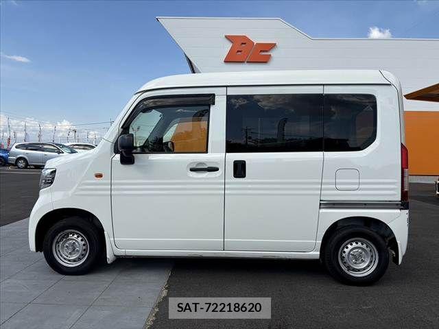 Honda N-VAN 2019-06 8037426-10