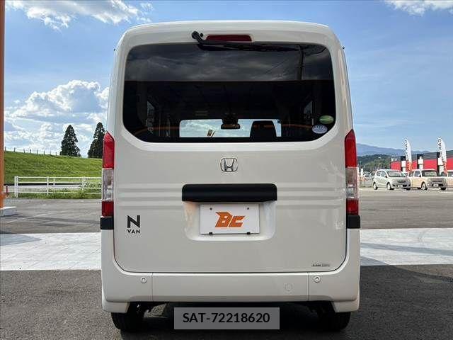 Honda N-VAN 2019-06 8037426-13
