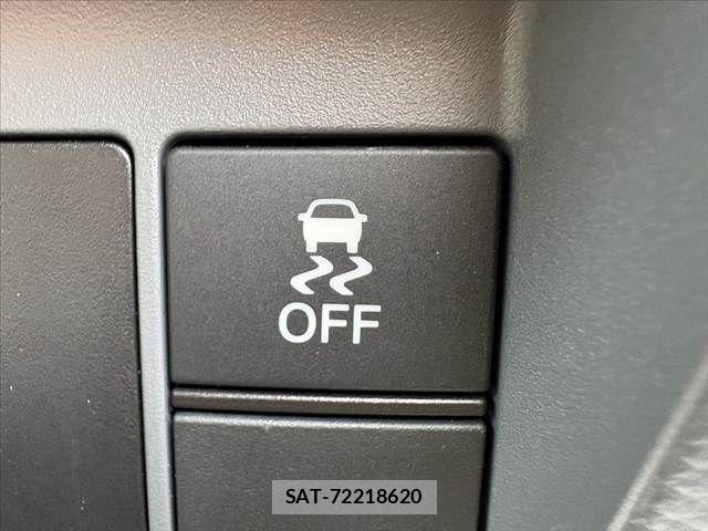 Honda N-VAN 2019-06 8037426-5