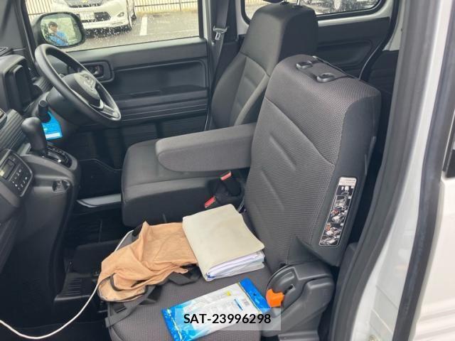 Honda N-VAN 2022-12 8037427-11