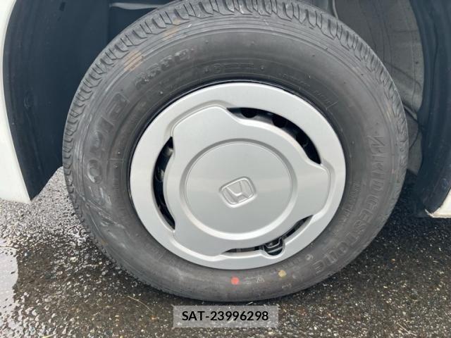 Honda N-VAN 2022-12 8037427-21