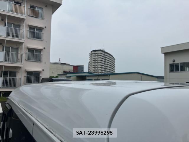 Honda N-VAN 2022-12 8037427-8
