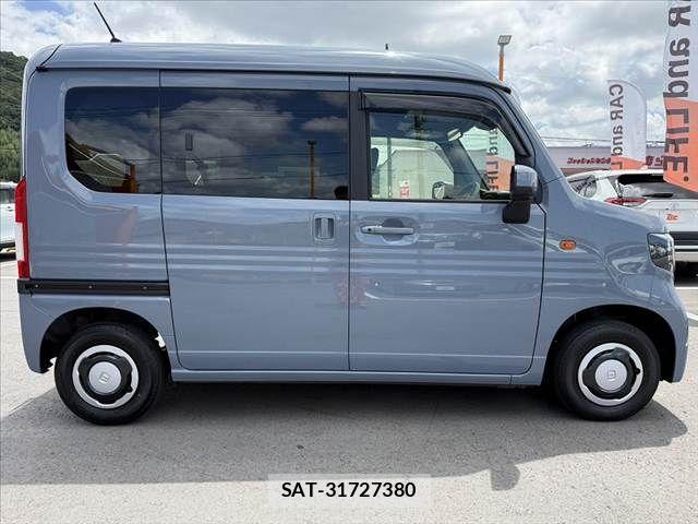 Honda N-VAN 2022-12 8075017-11