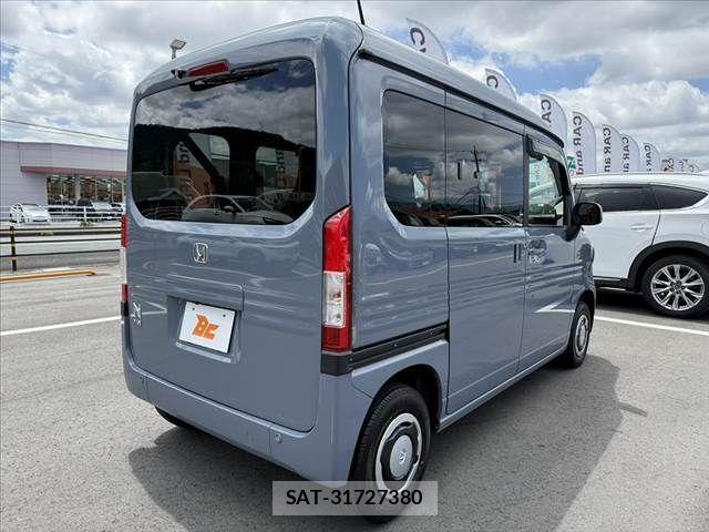 Honda N-VAN 2022-12 8075017-12
