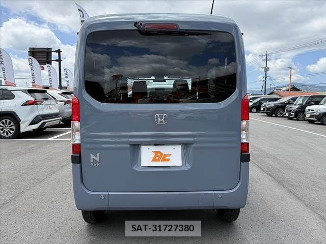 Honda N-VAN 2022-12 8075017-13