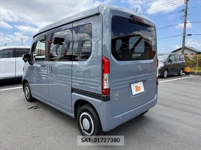 Honda N-VAN 2022-12 8075017-14