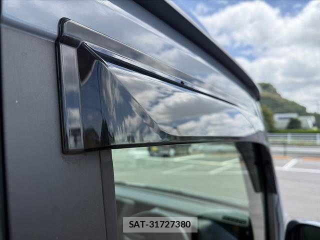 Honda N-VAN 2022-12 8075017-24