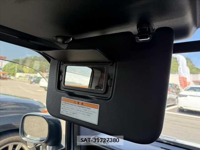 Honda N-VAN 2022-12 8075017-27