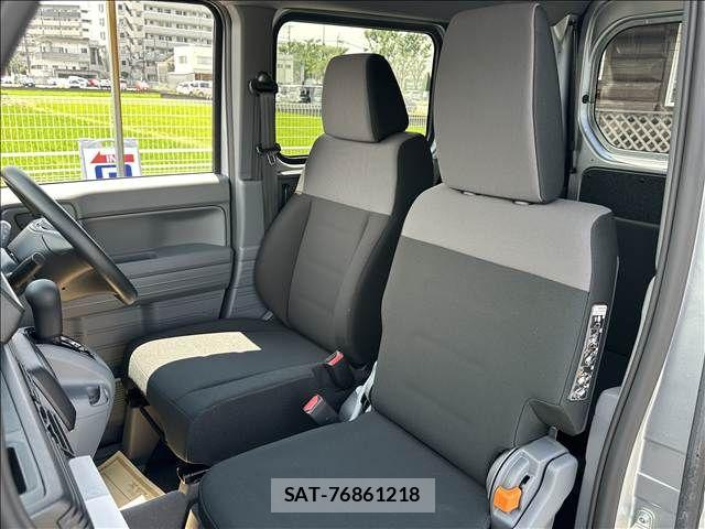 Honda N-VAN 2025-12 8101017-4