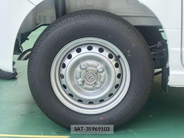 Honda N-VAN 2026-03 8101016-10
