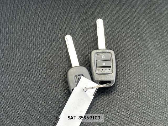 Honda N-VAN 2026-03 8101016-15
