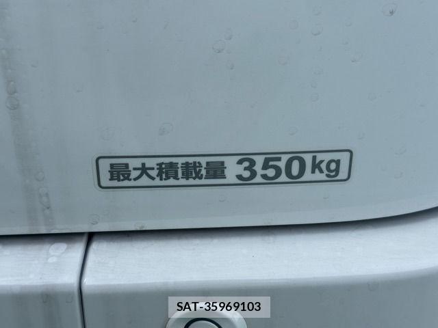 Honda N-VAN 2026-03 8101016-6