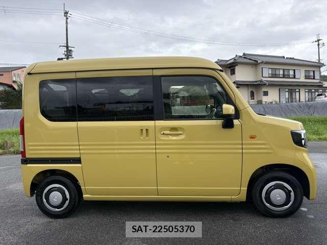 Honda N-VAN 2024-07 8101014-3