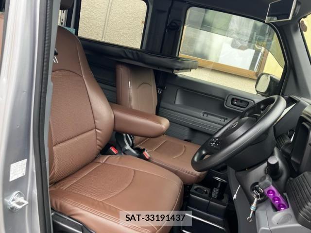 Honda N-VAN 2023-11 8131756-11
