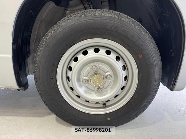 Honda N-VAN 2020-06 8209372-10