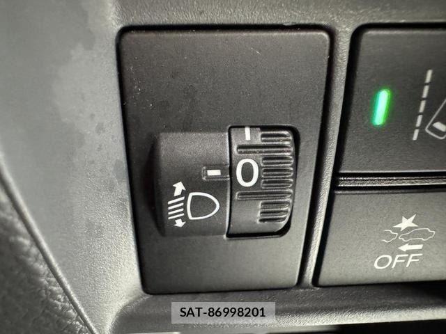 Honda N-VAN 2020-06 8209372-23