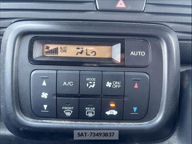 Honda N-VAN 2020-07 8209373-17