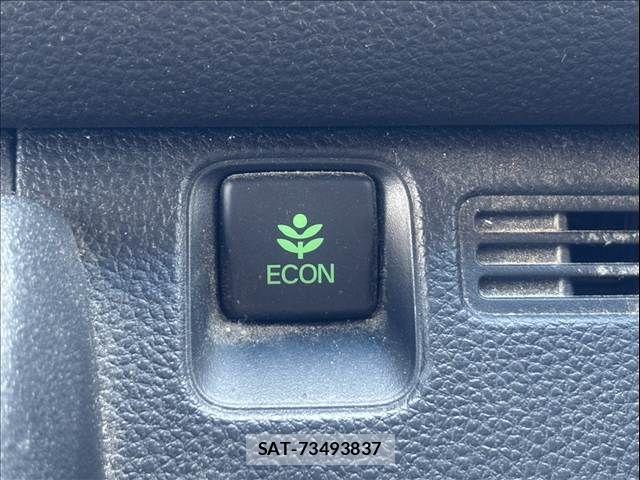 Honda N-VAN 2020-07 8209373-18