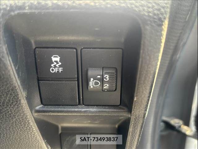 Honda N-VAN 2020-07 8209373-22