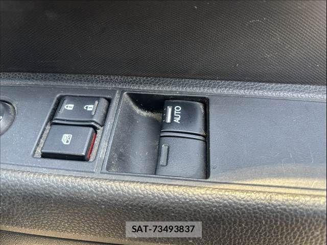 Honda N-VAN 2020-07 8209373-23