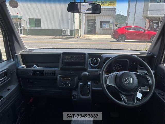 Honda N-VAN 2020-07 8209373-2