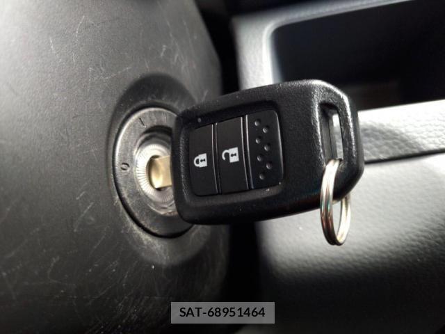 Honda N-VAN 2024-05 8231178-12
