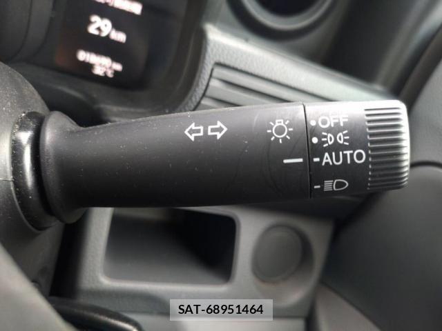 Honda N-VAN 2024-05 8231178-18